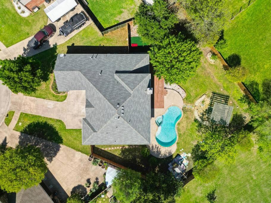 Villa Wellness Oasis 5Br W Pool + Huge Yard + Fire Pit Sachse Exterior foto